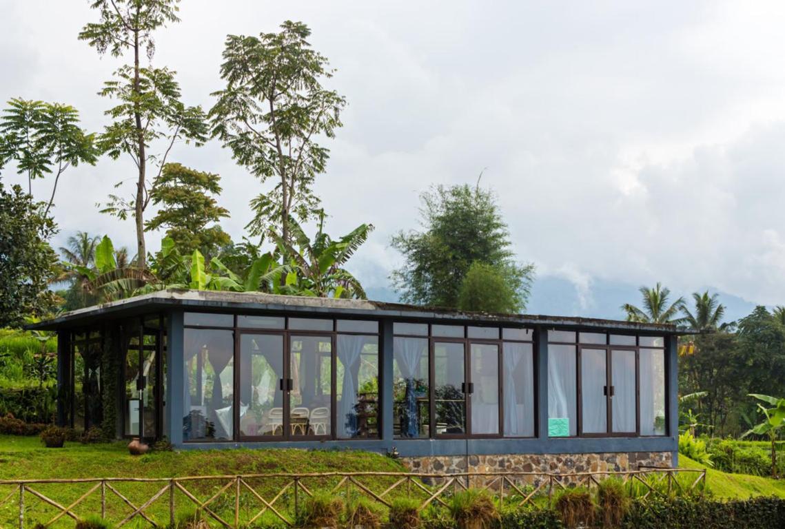 Tea Garden Resort Bandung Exterior photo